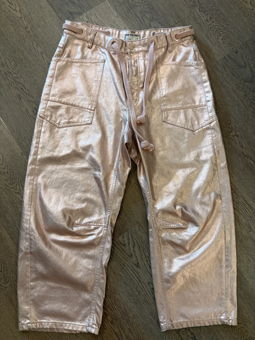 NWOT Free People barrel jeans rose gold - Picture 1 of 3